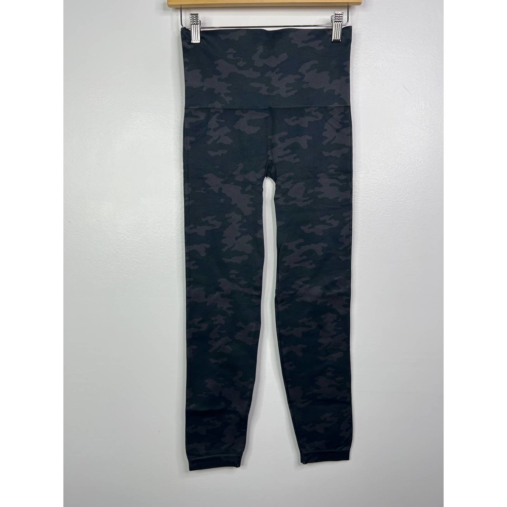 Spanx Look At Me Now Camo Casual Seamless Leggings Women's Black Size: L NWT - Picture 7 of 10